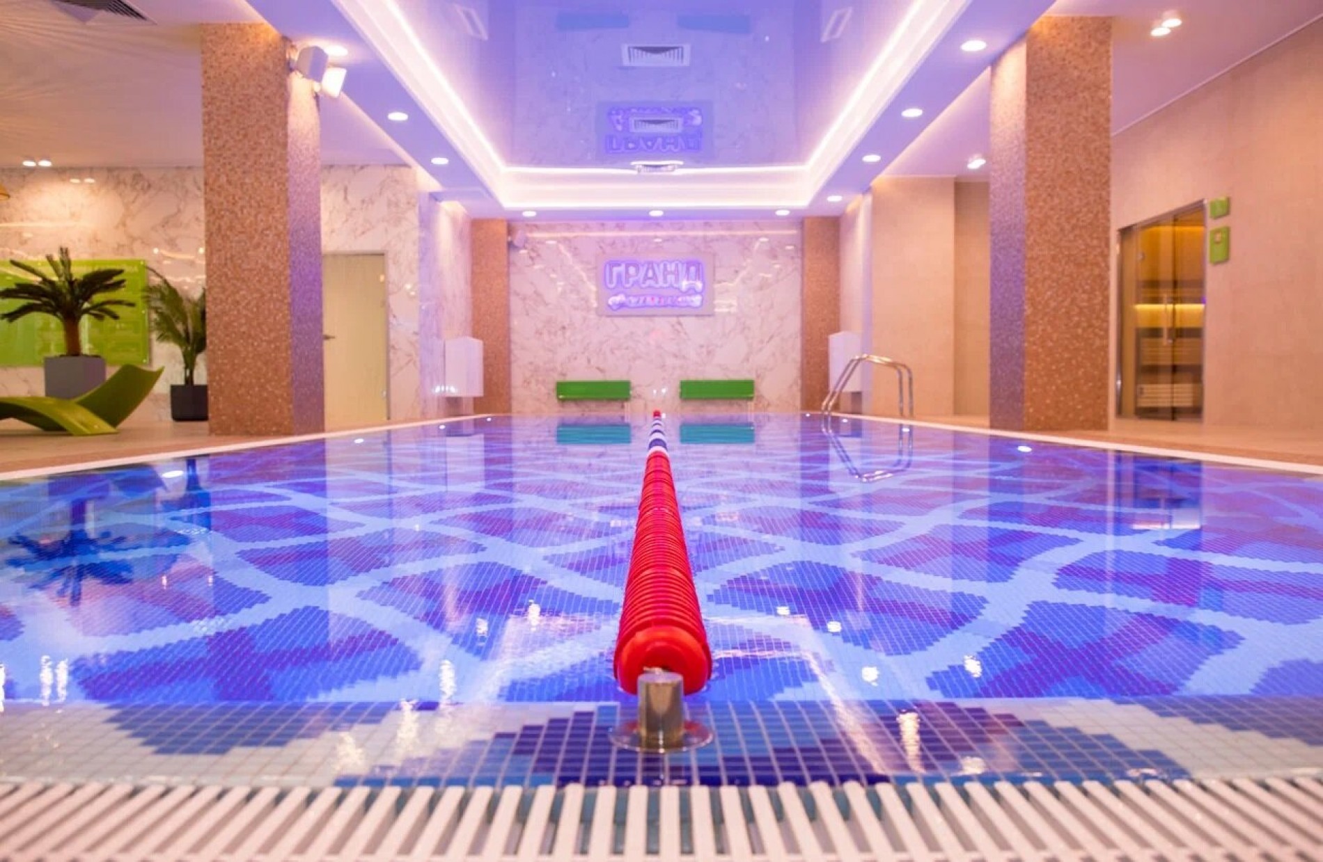 Строительство переливных бассейнов