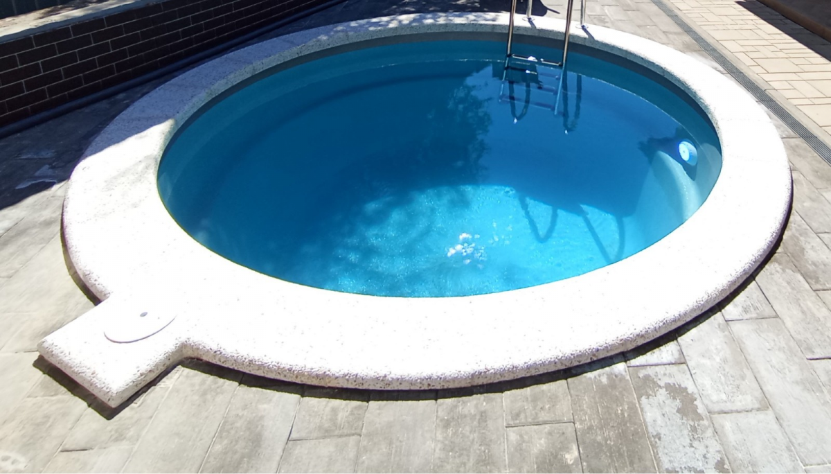 Композитный бассейн "Rondo" 350 х 350 х 170  см  глубиной 170 см, круг морозоустойчивый