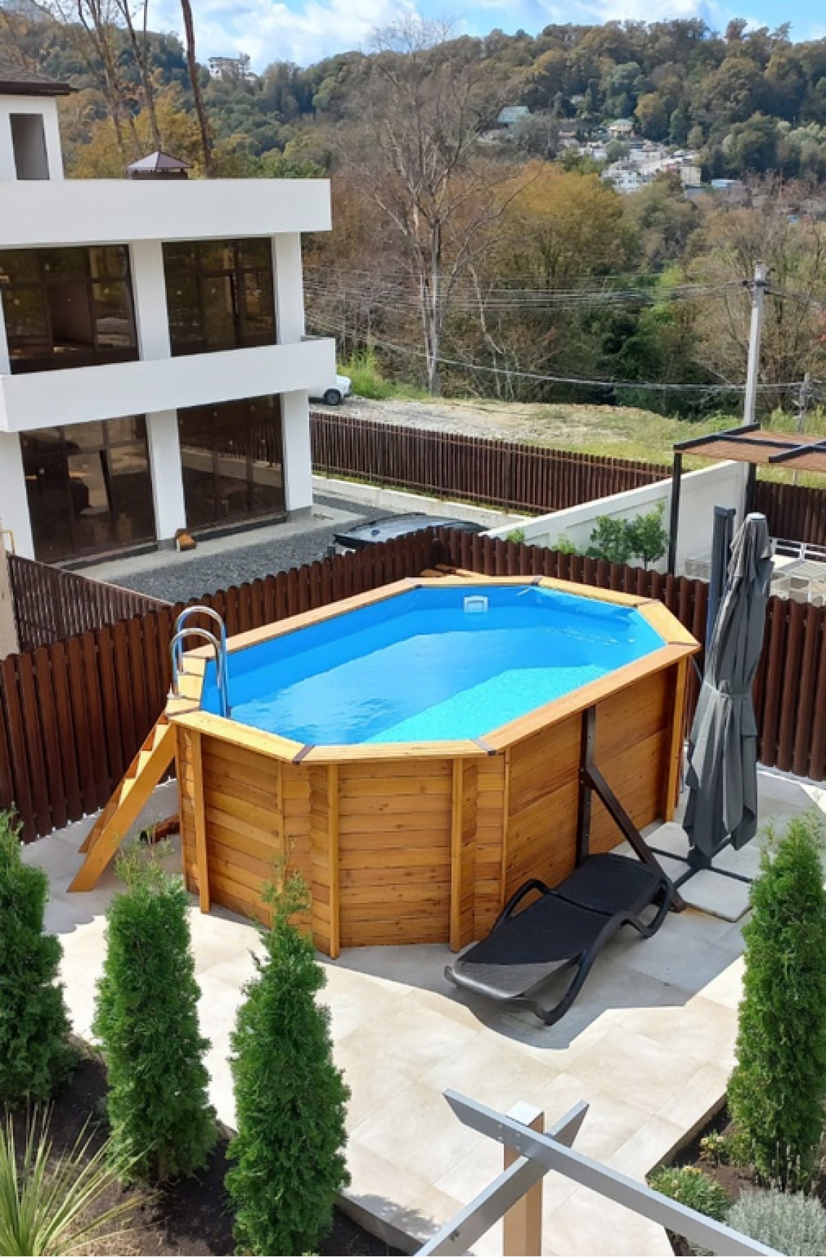 Деревянный сборный бассейн "Иркут" 400 х 250 х 145 см от Кристалл глубиной 145 см, овальный морозоустойчивый