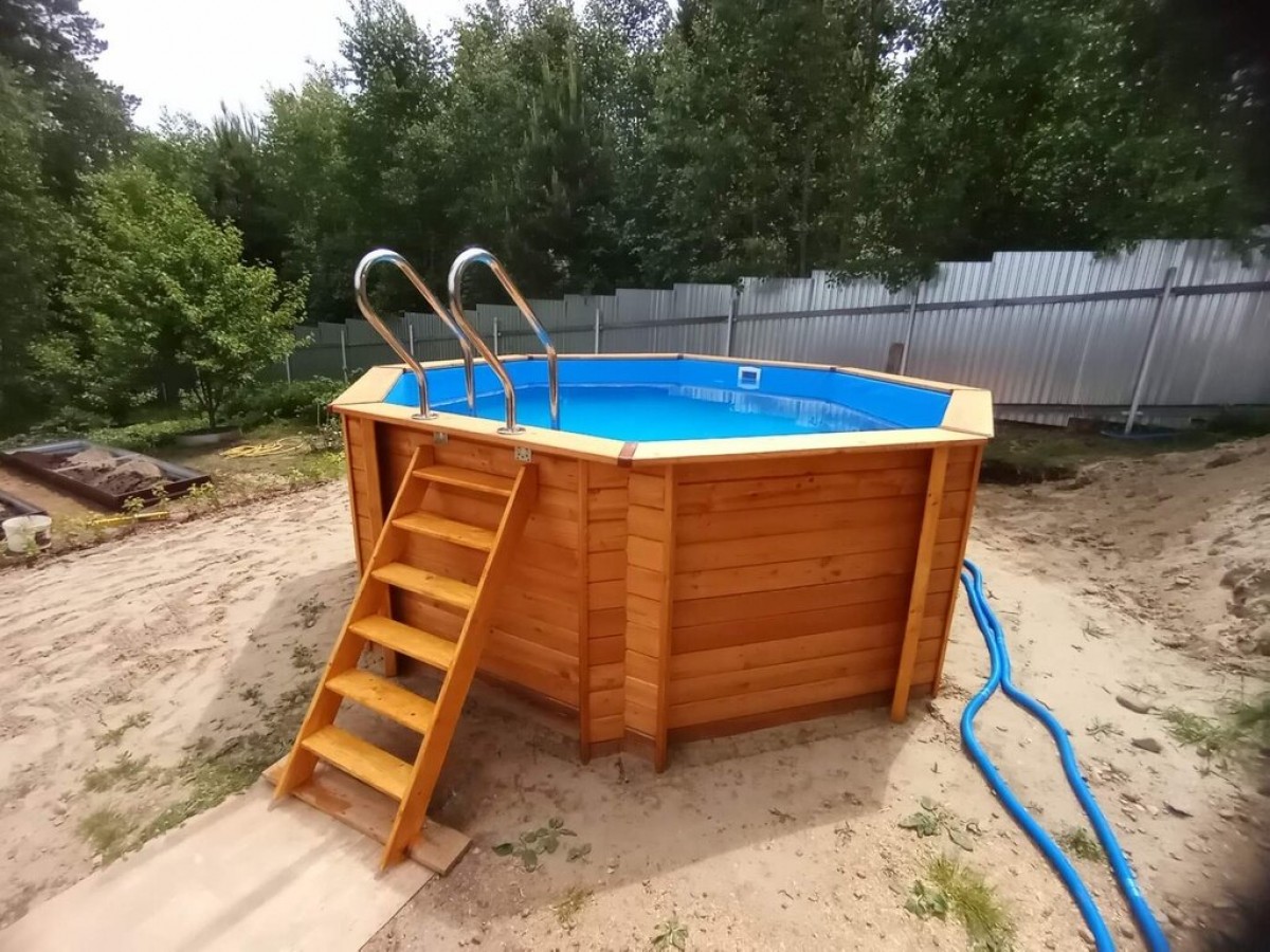 Деревянный сборный бассейн "Орон" 370 х 370 х 145 см от Кристалл глубиной 145 см, круглый морозоустойчивый