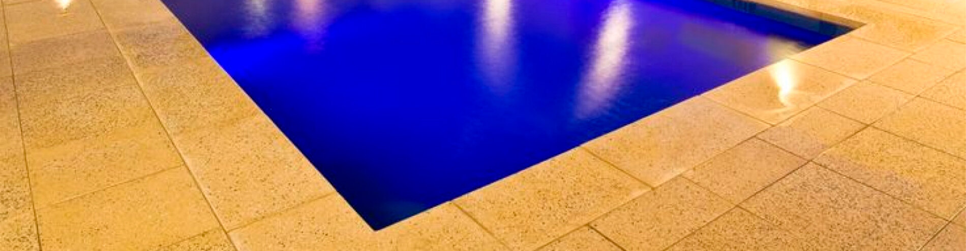 Копинговый камень для бассейна