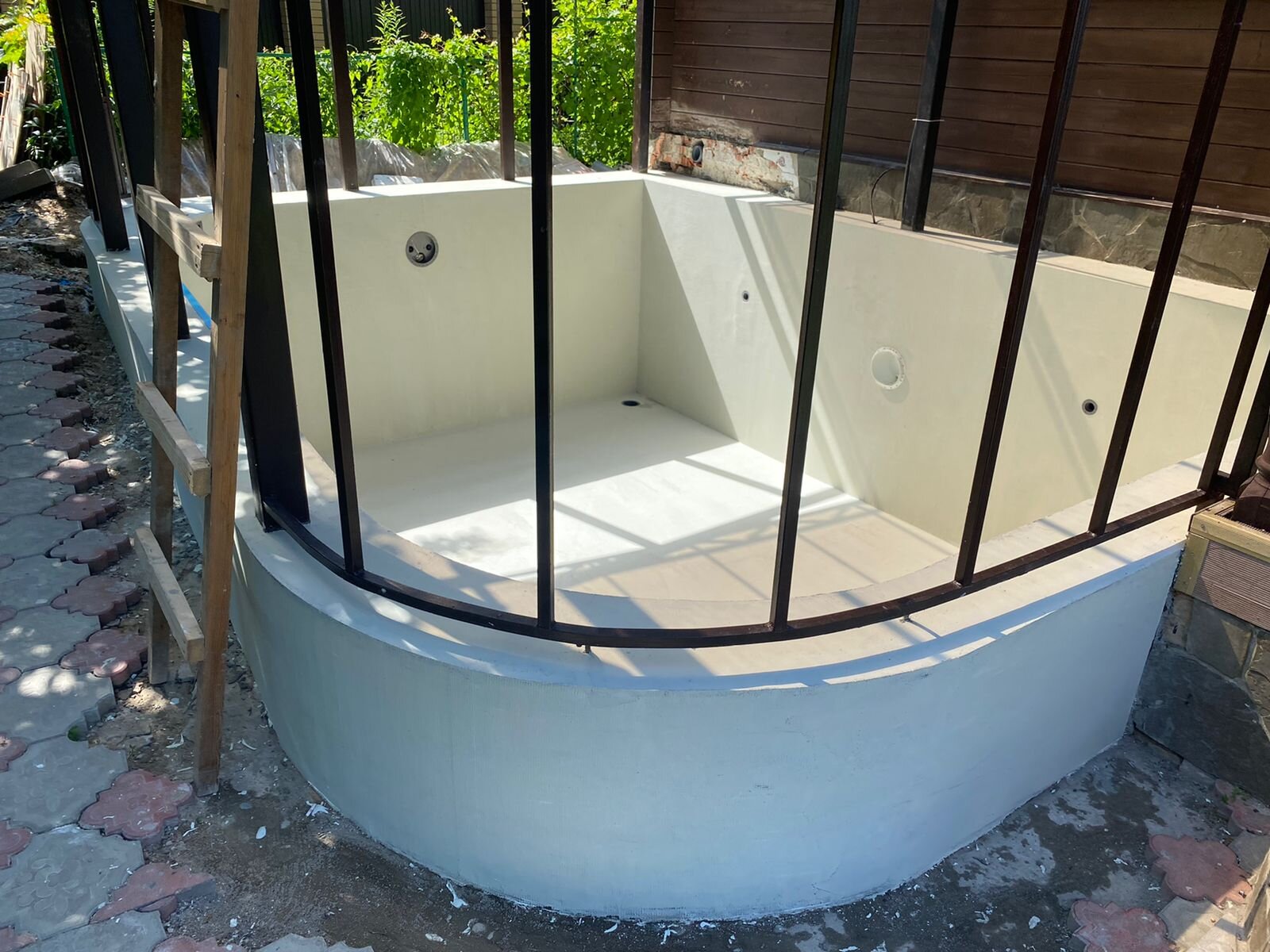 Капитальный ремонт бассейнов