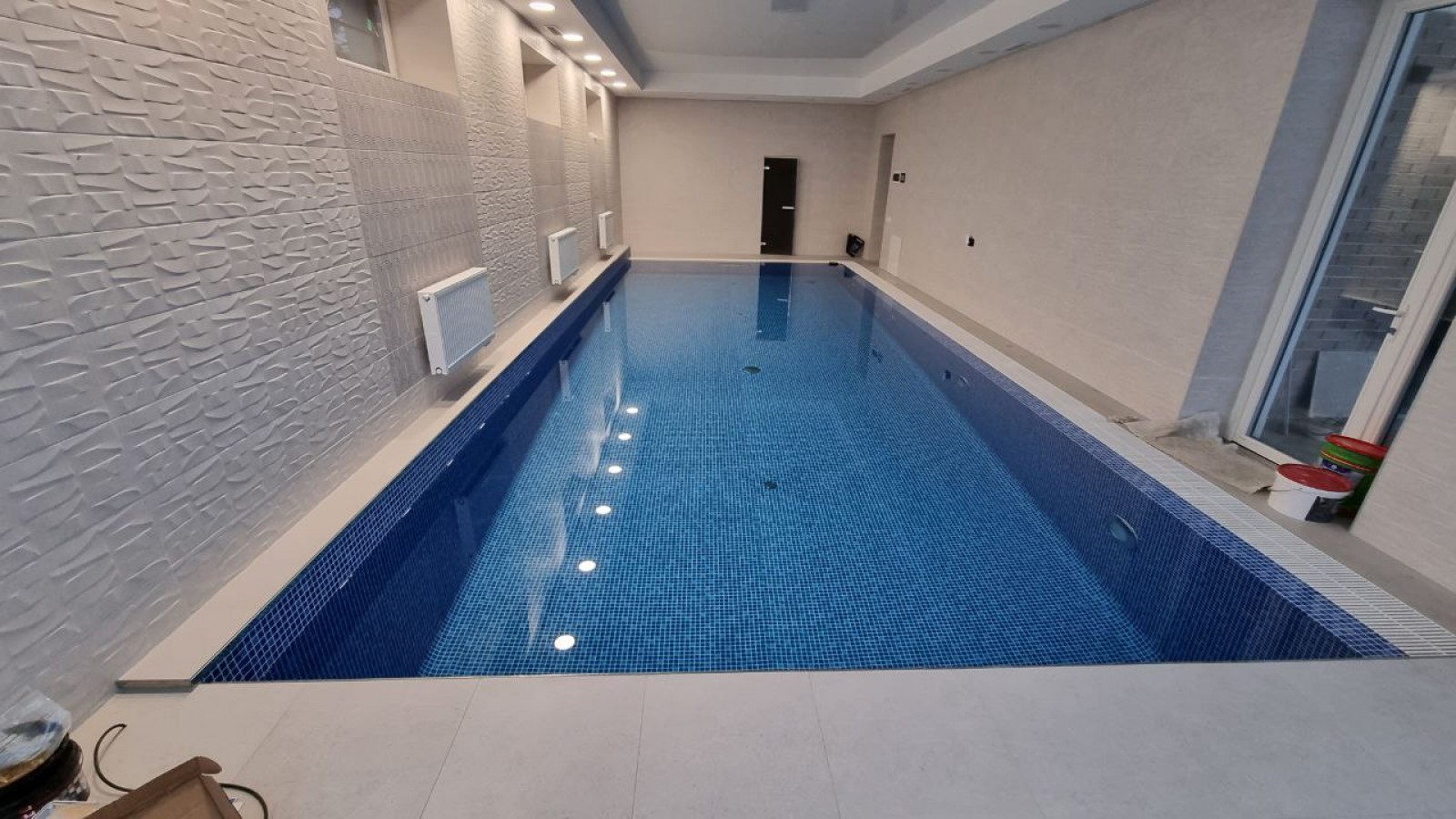 Отделка бассейнов пленкой ПВХ